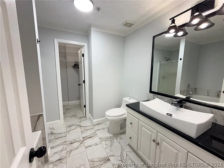 392 Bubble Creek Ct #6 — Photo 10
