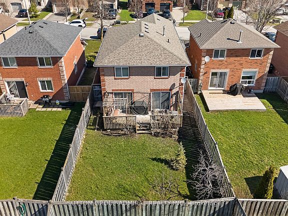 5th image of 213 Tunbridge Rd