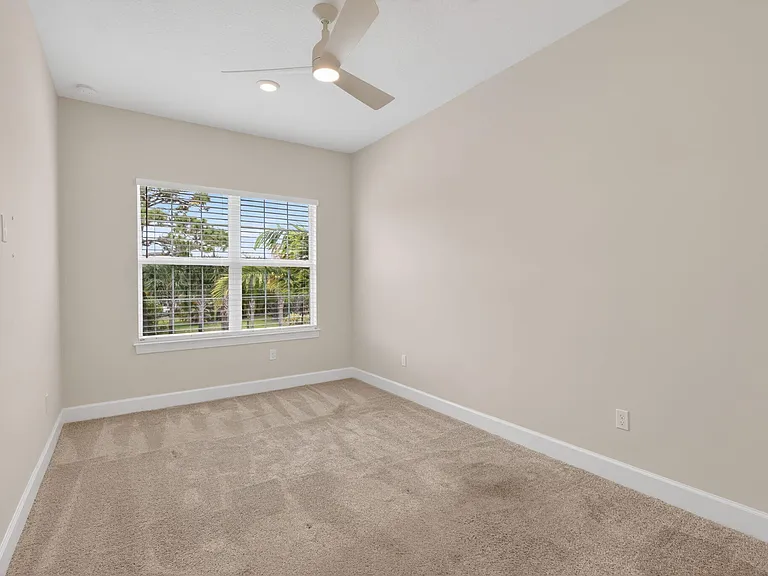 1887 SE Ocean Cove Way — Photo 27