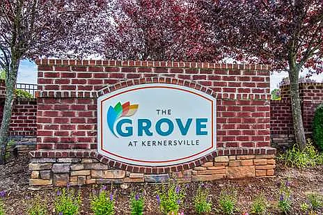 The Grove — Photo 37