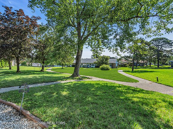 5th image of 9A Buckingham Drive