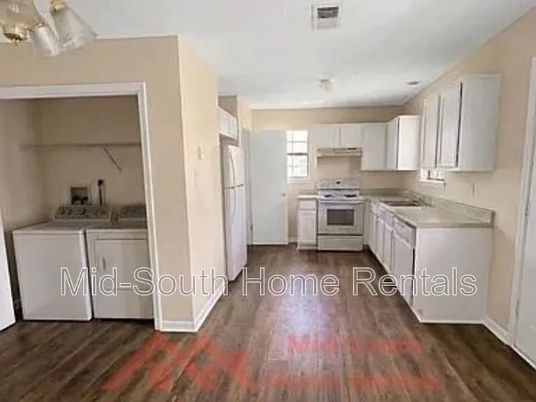 1263 Tunica St — Photo 6