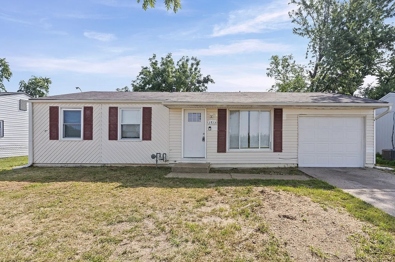 3 bed, 840 sqft, $1,495 — Photo 4