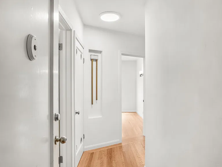 475 Chestnut St #973R — Photo 2