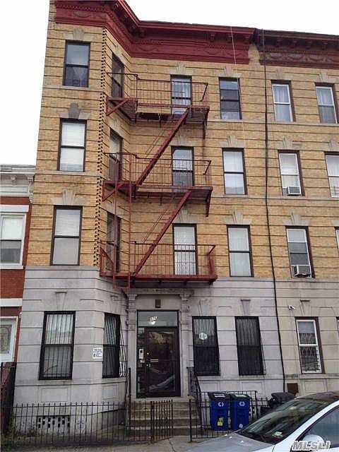 1st image of 876 Macon St #G2a