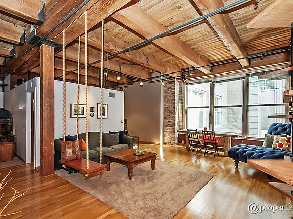 Living Room / Dining Room