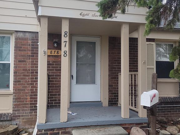 2nd image of 878 Moran Ave