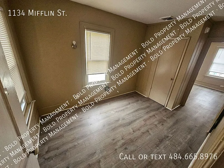1134 Mifflin St — Photo 7