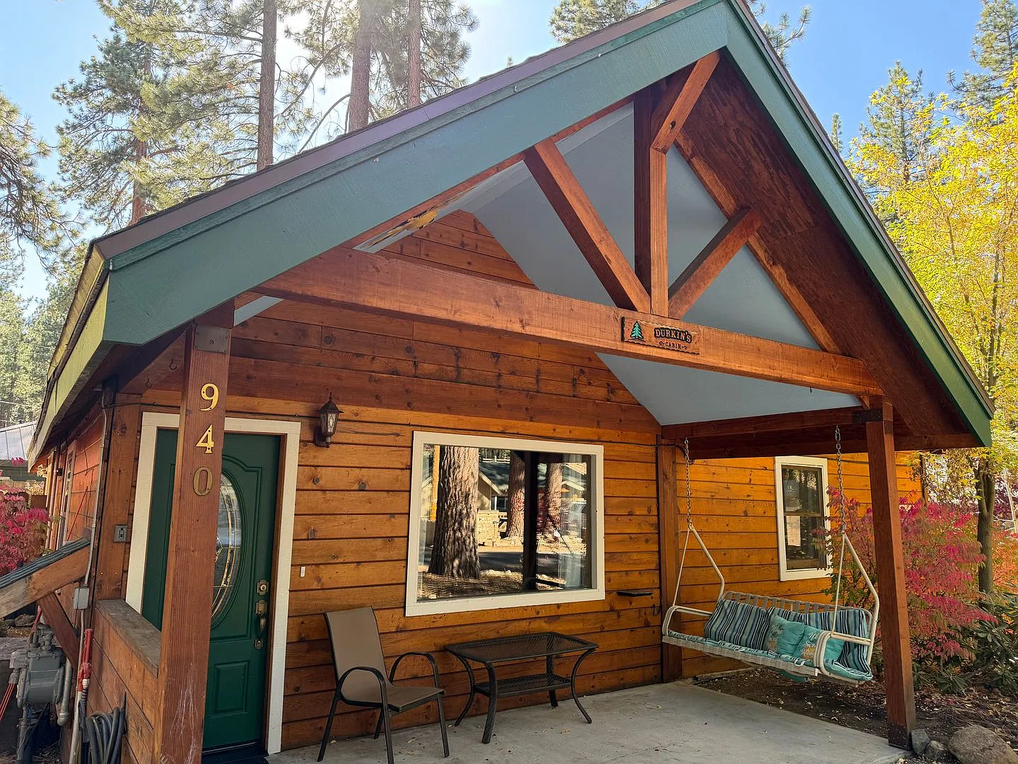 2 Bed + Large Office, 1.5 Bath Al Tahoe Home just 2 Blocked from the Lake! — Photo 2