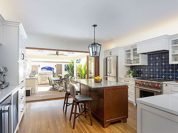 5th image of 132 Palm Ave