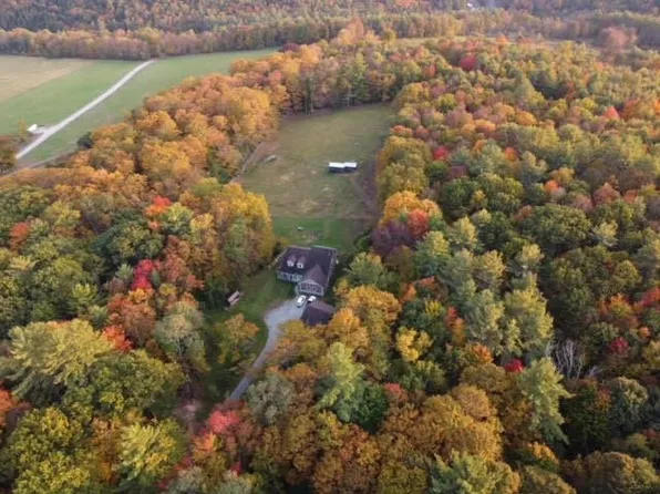 632 East Road, Cavendish, VT 05142