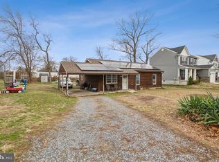 607 Lakehurst Ave, National Park, NJ 08063
