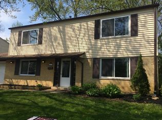 5589 Madrid Dr, Westerville, OH 43081