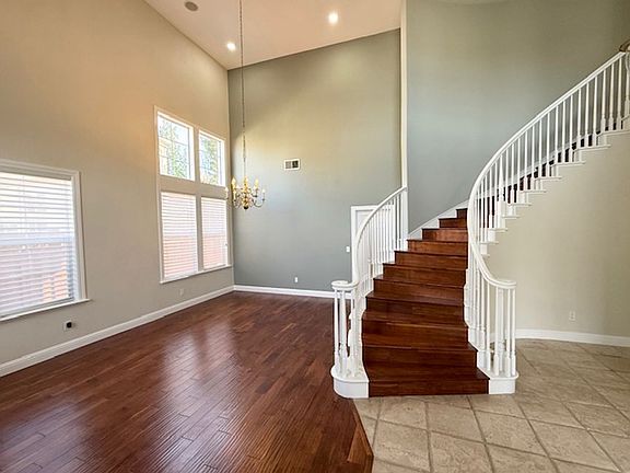 2nd image of 567 Montori Ct