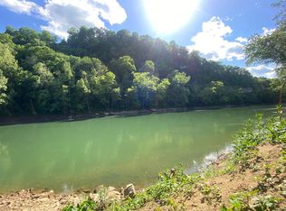 20 Riverbend Rd, Burkesville, KY 42717