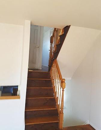 4th image of 245 Doane Ave