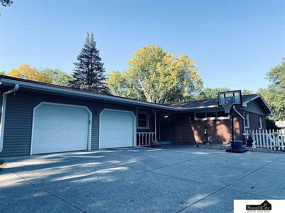 2nd image of 540 Eldon Dr
