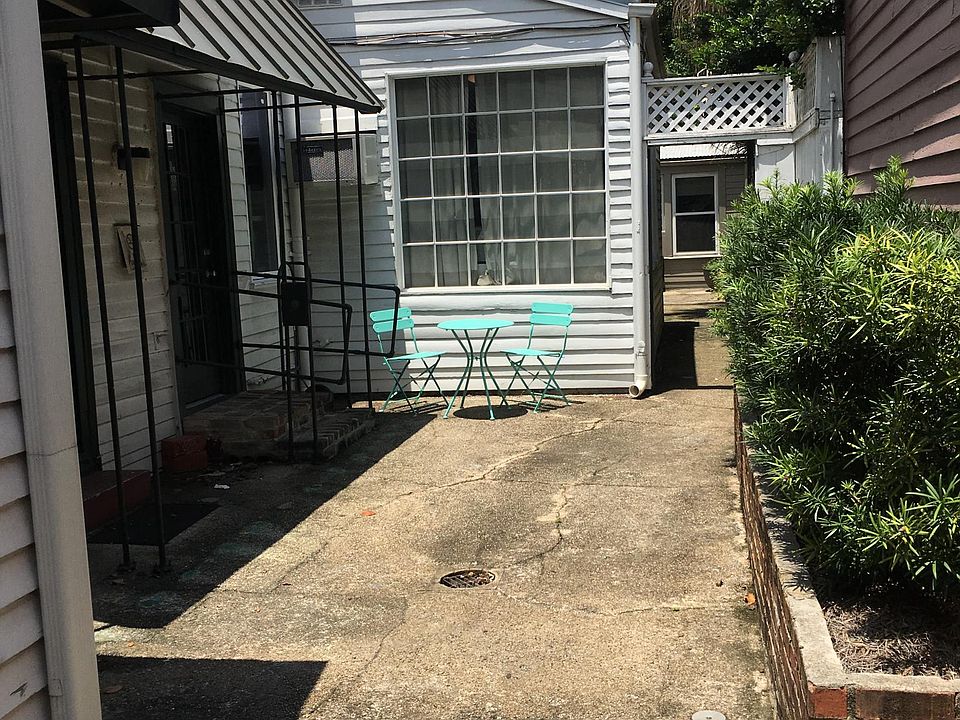 Private patio entrance.