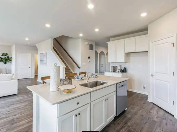 2037 Paperback Way, York, PA 17408