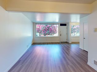 1940 Yale Ave E APT 27, Seattle, WA 98102