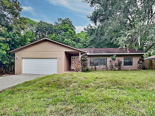 8470 SW 37th St Photo 1