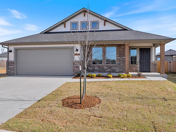 London - Canvas Collection Craftsman Elevation B