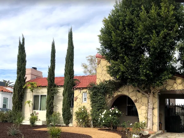 2307 W 74th St, Los Angeles, CA 90043