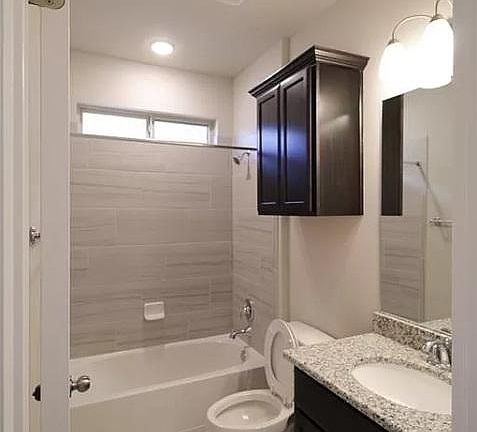 4th image of 2533 Granite Hill Dr