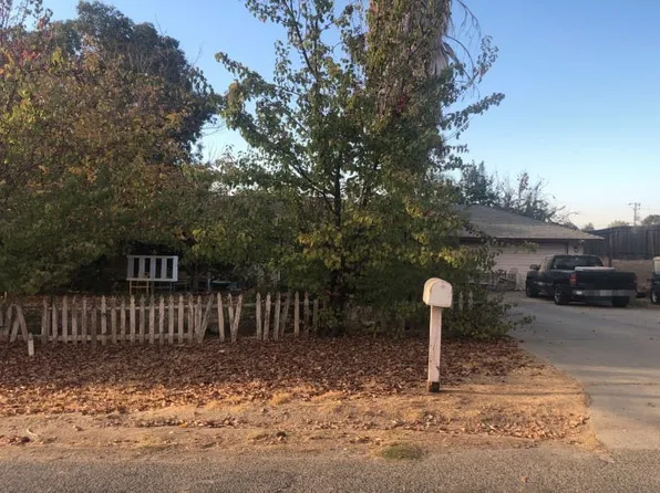 18626 Ridgedale Dr, Madera, CA 93638