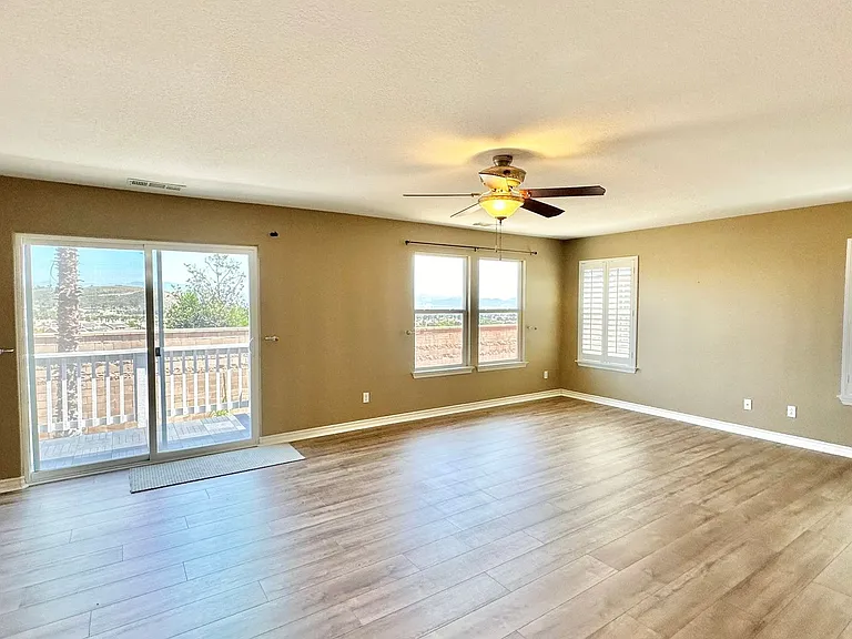 27536 Pinyon St — Photo 30