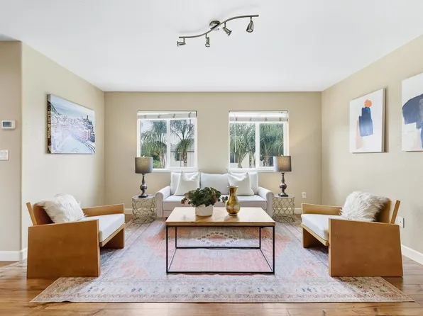 1413 Angus St, Patterson, CA 95363