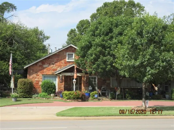 505 N Boulevard St, Edmond, OK 73034