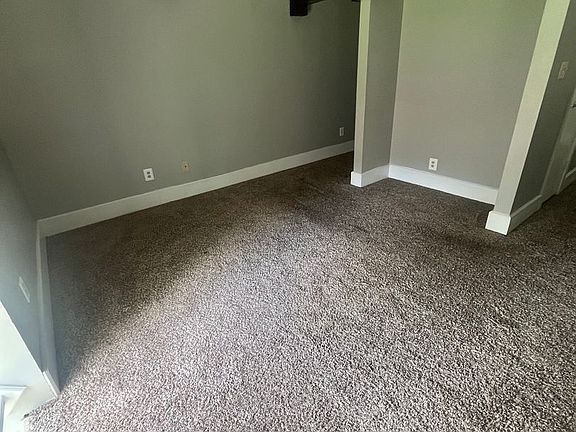 4th image of 2322 W Chestnut St #1