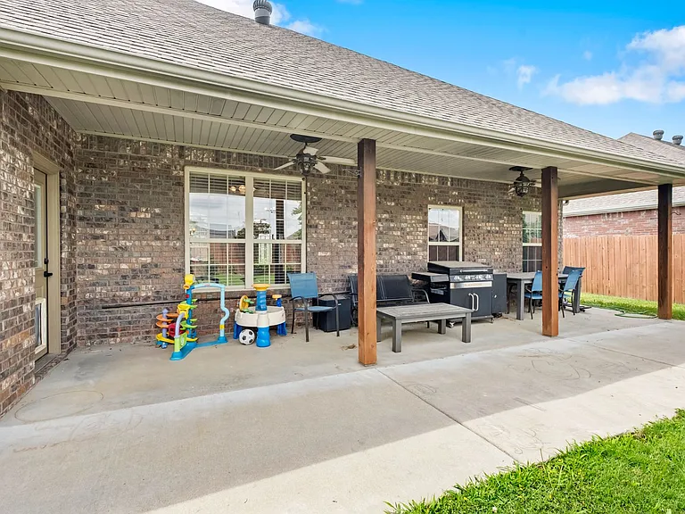 1048 Tarah Knolls Cir — Photo 26