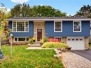 1452 Jefferson Rd, Burlington, ON L7P 2C6