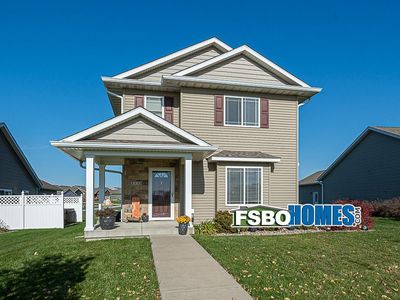 1532 Parkview Ln, Davenport, IA, 52807