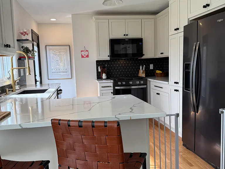 461 Berwyn Dr — Photo 6