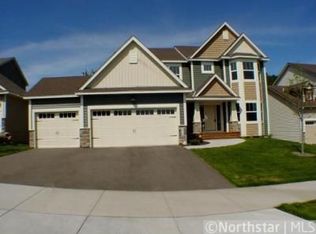 7519 Autumn Way, Inver Grove Heights, MN 55077