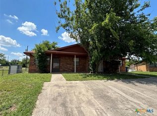 211 Horseshoe Dr, Copperas Cove, TX 76522