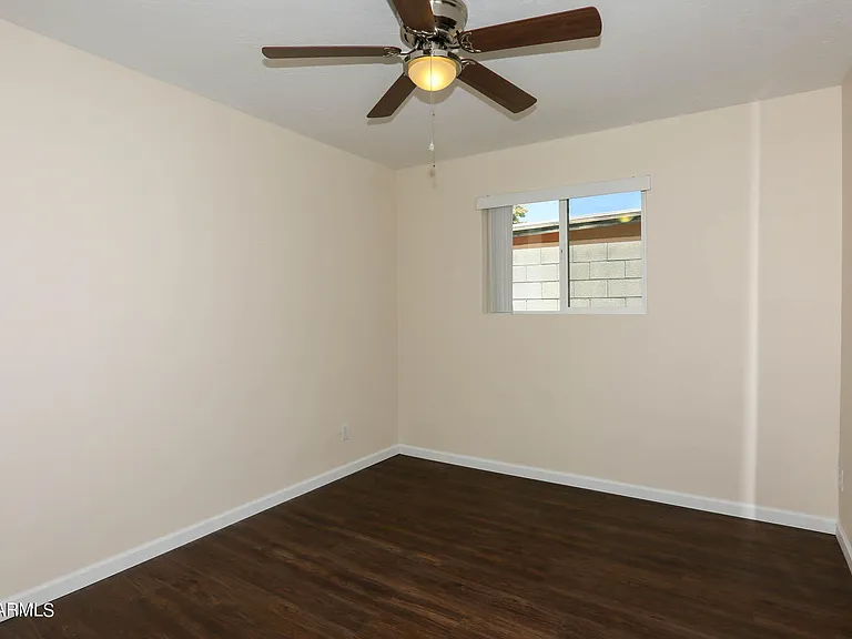 6226 S Hazelton Ln — Photo 18