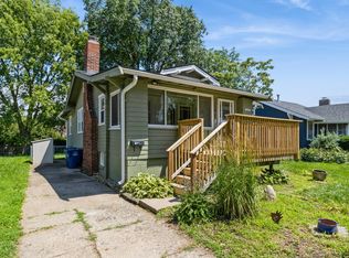 849 39th St, Des Moines, IA 50312