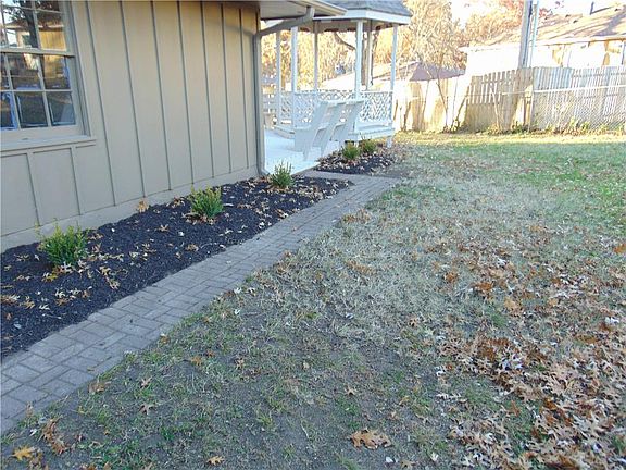 2nd image of 3800 Rogers Cir