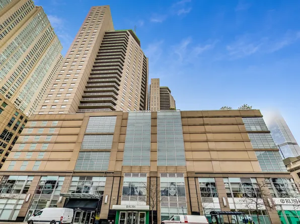 545 N Dearborn St #2401, Chicago, IL 60654