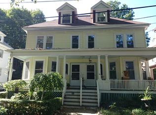 54 Beals St, Brookline, MA 02446