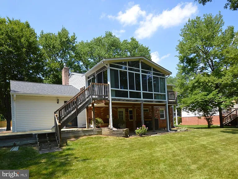 6411 Whippany Way — Photo 2