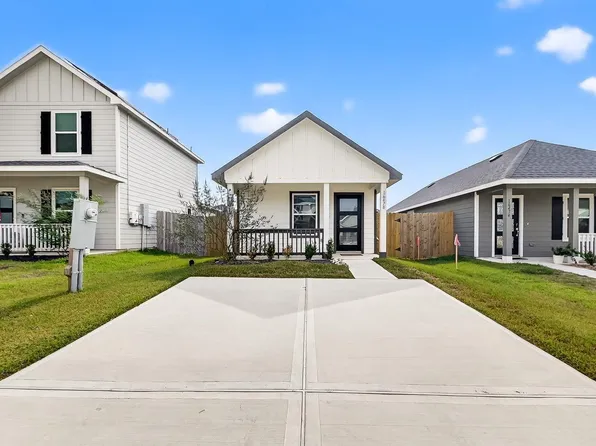 16478 Valerie Marie Pl, Conroe, TX 77306