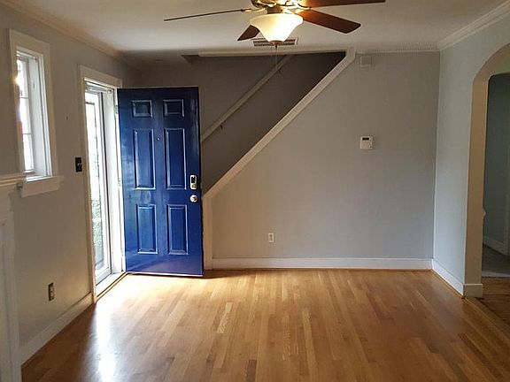 5th image of 4700 Radford Ave