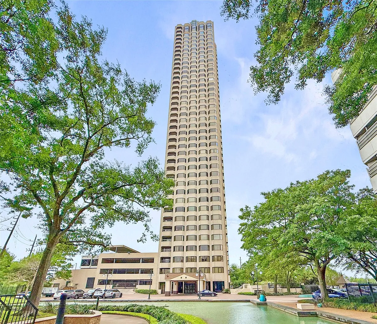 Building Photo - 2001 Holcombe Blvd #1801