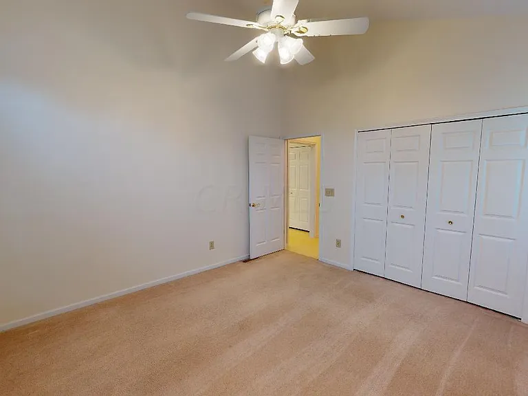 6498 Ringsend Ct — Photo 16