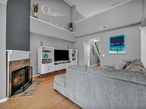 5th image of 2564 Woodruff Ct